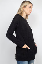 Load image into Gallery viewer, Knit Front Pocket Long Sleeve Top