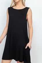 Load image into Gallery viewer, Scoop Neck Shift Dress