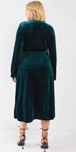 Load image into Gallery viewer, Velvet Maxi Jacket