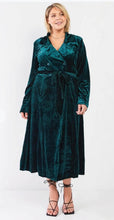 Load image into Gallery viewer, Velvet Maxi Jacket